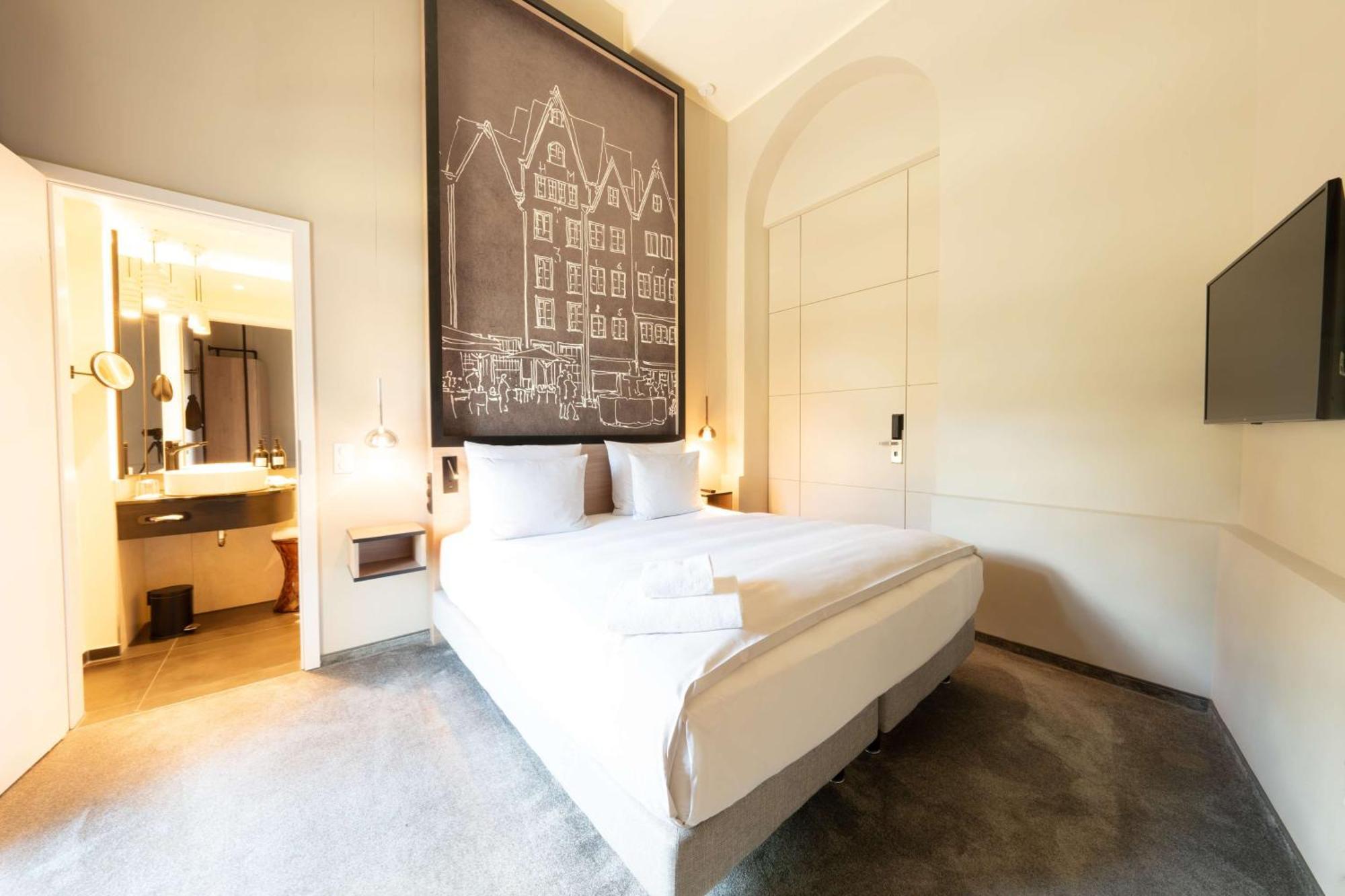 Wasserturm Cologne, Curio Collection By Hilton Colonia