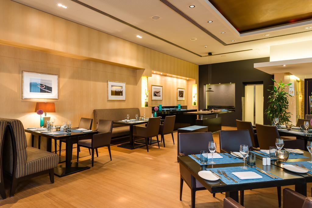 Hotel Wasserturm Cologne, Curio Collection By Hilton Colonia