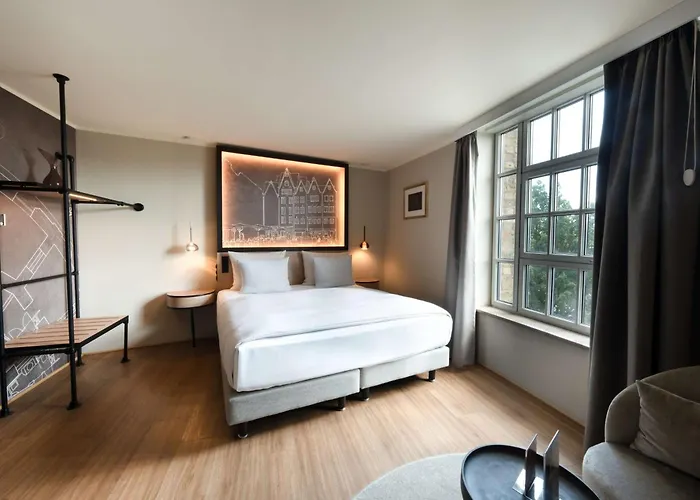 Wasserturm Hotel Cologne, Curio Collection By Hilton